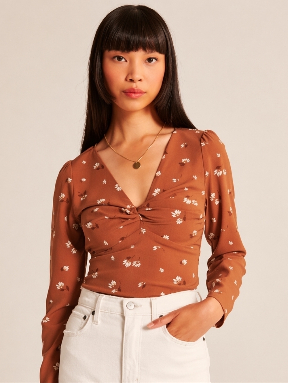 Abercrombie and Fitch long sleeved floral twist front orange blouse size M